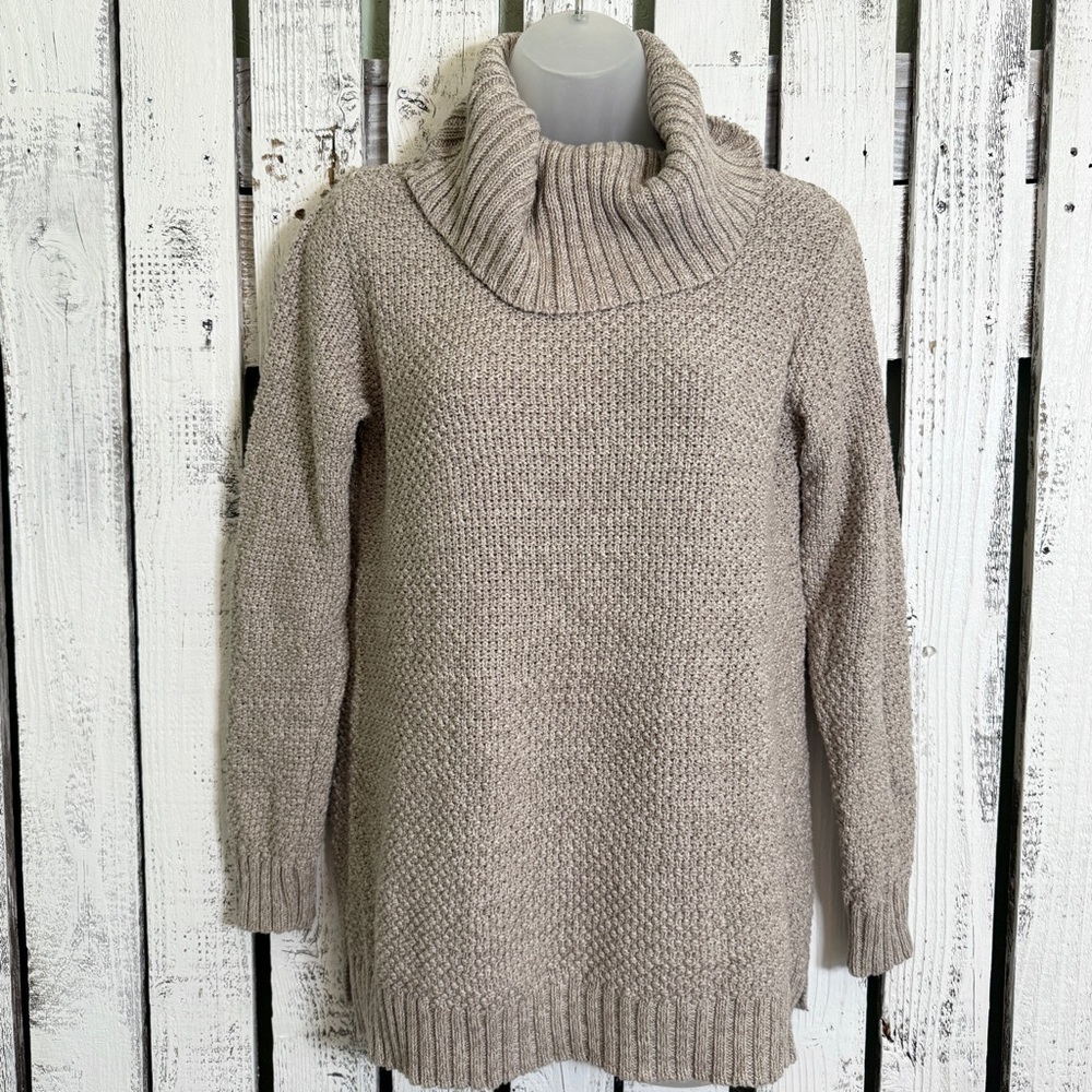 Hilary Radley Turtleneck Sweater Pullover Beige Women’s Small Cozy Casual Fall